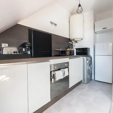 Apartment Bienvenue Chez Vous Tres Calme Et En Plein Centre Mantes-la-Jolie
